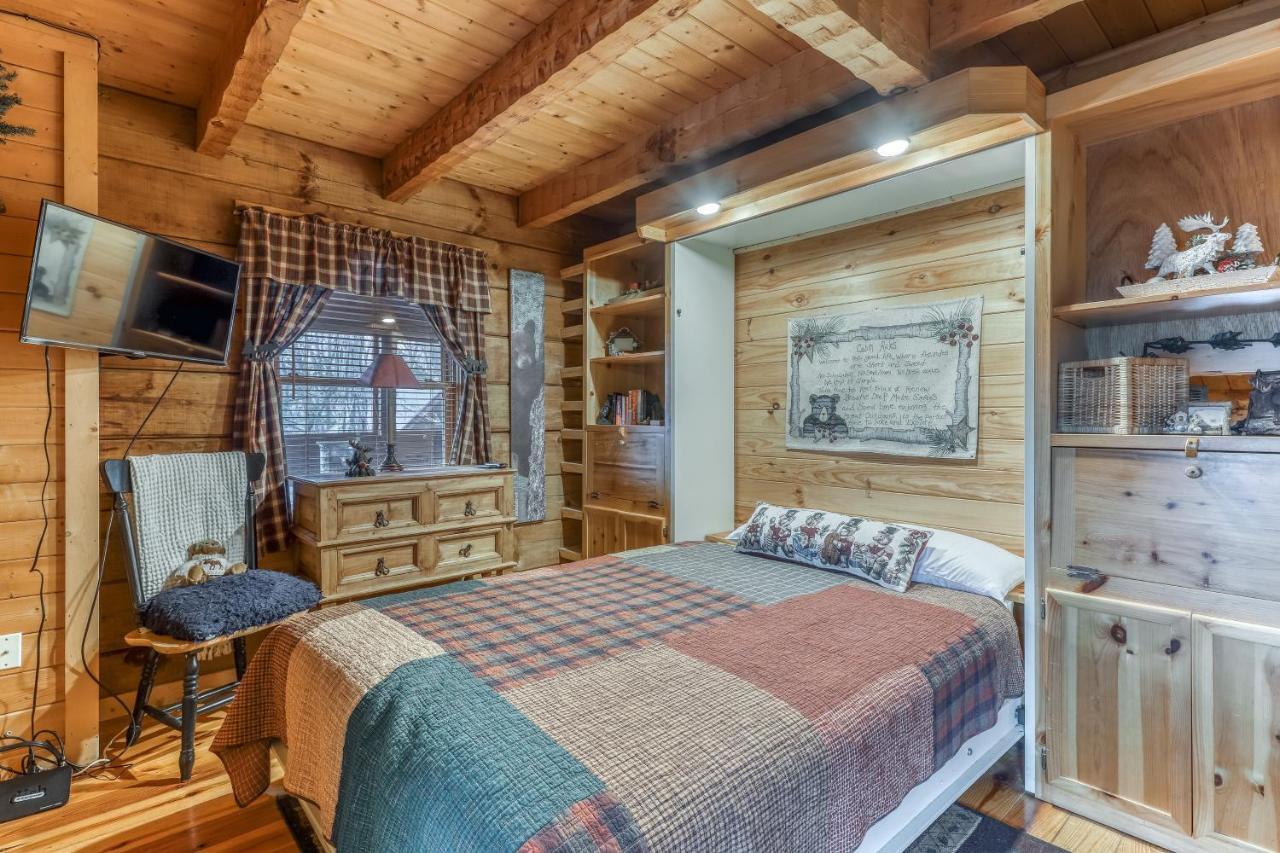 Вилла Pine Cone Ridge Севьервилл Экстерьер фото